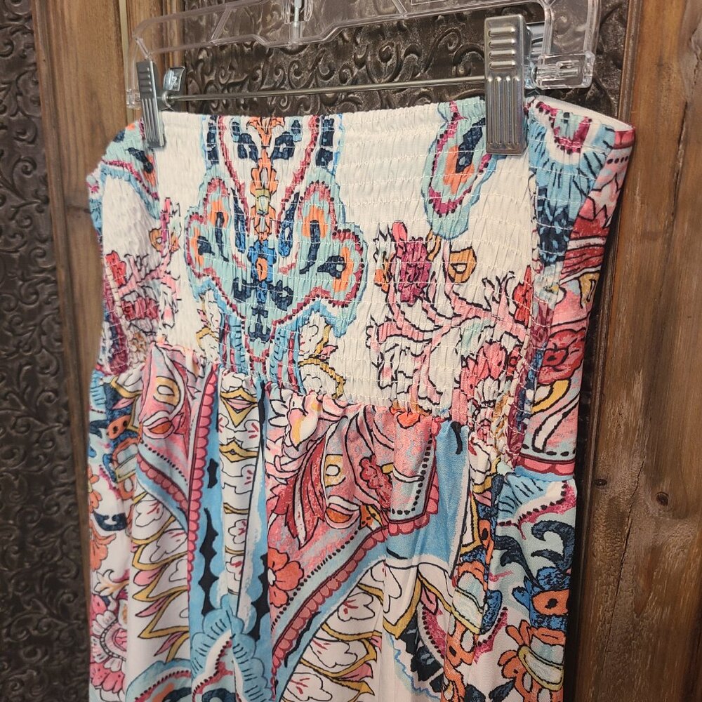 Paisley Print Halter Maxi Dress – Size M (6) - Picture 3 of 10